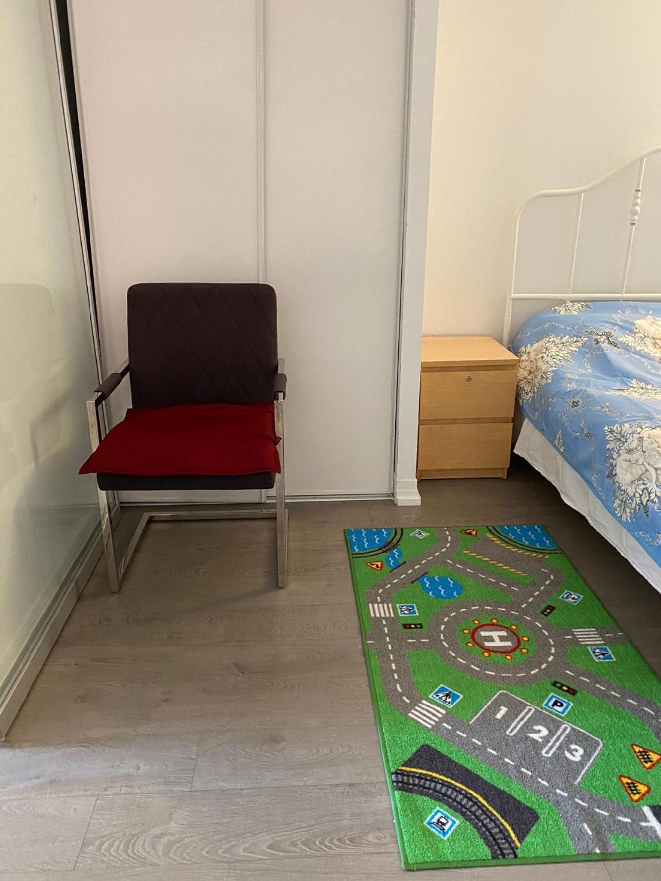 Cozy Holiday Home Toronto Ngoại thất bức ảnh